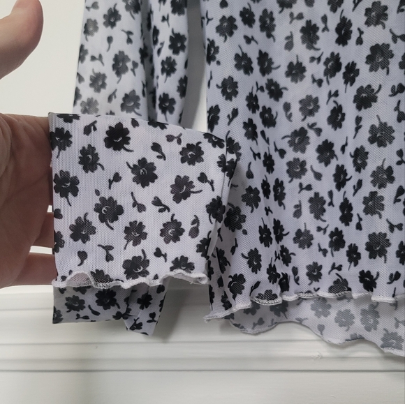 Crop mesh top - Picture 4 of 6